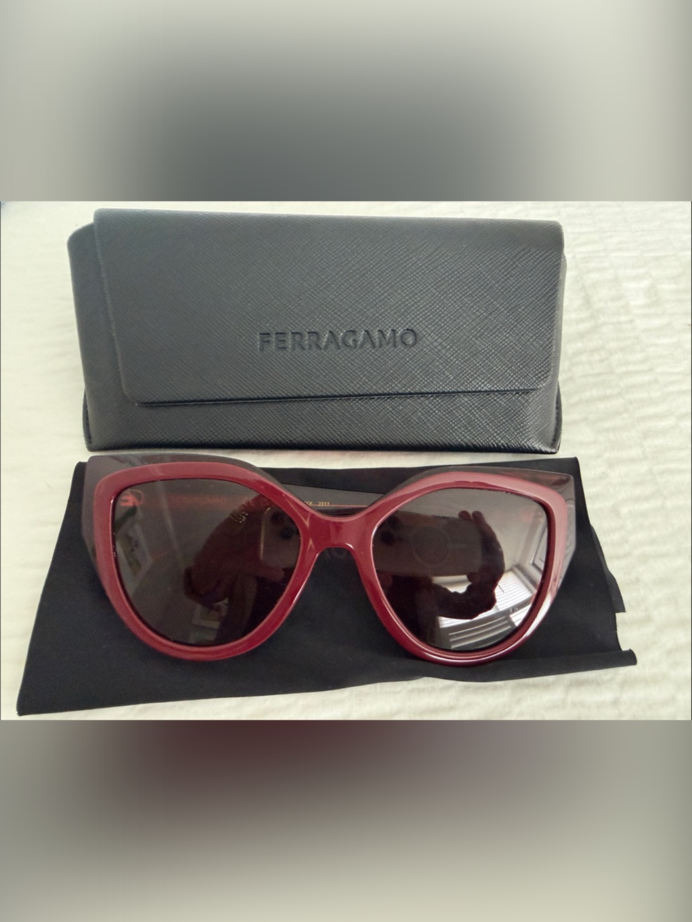 Over sized chic Salvatore Ferragamo Women’s Brown Burgundy Frame Sunglasses